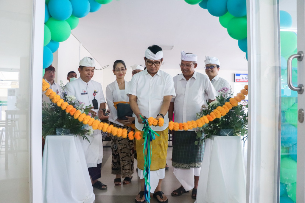 Sekda Adi Arnawa Grand Opening Koperasi Pegawai Bina Sejahtera di RSD Mangusada Kapal